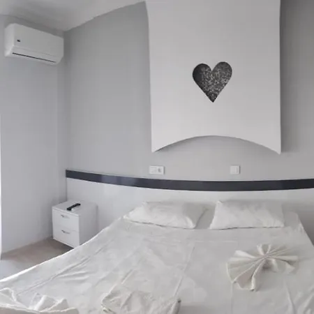 Tuana Otel Ξενοδοχείο Ντιντίμ